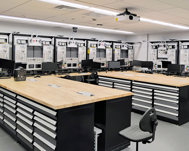 Lab with large work desks
